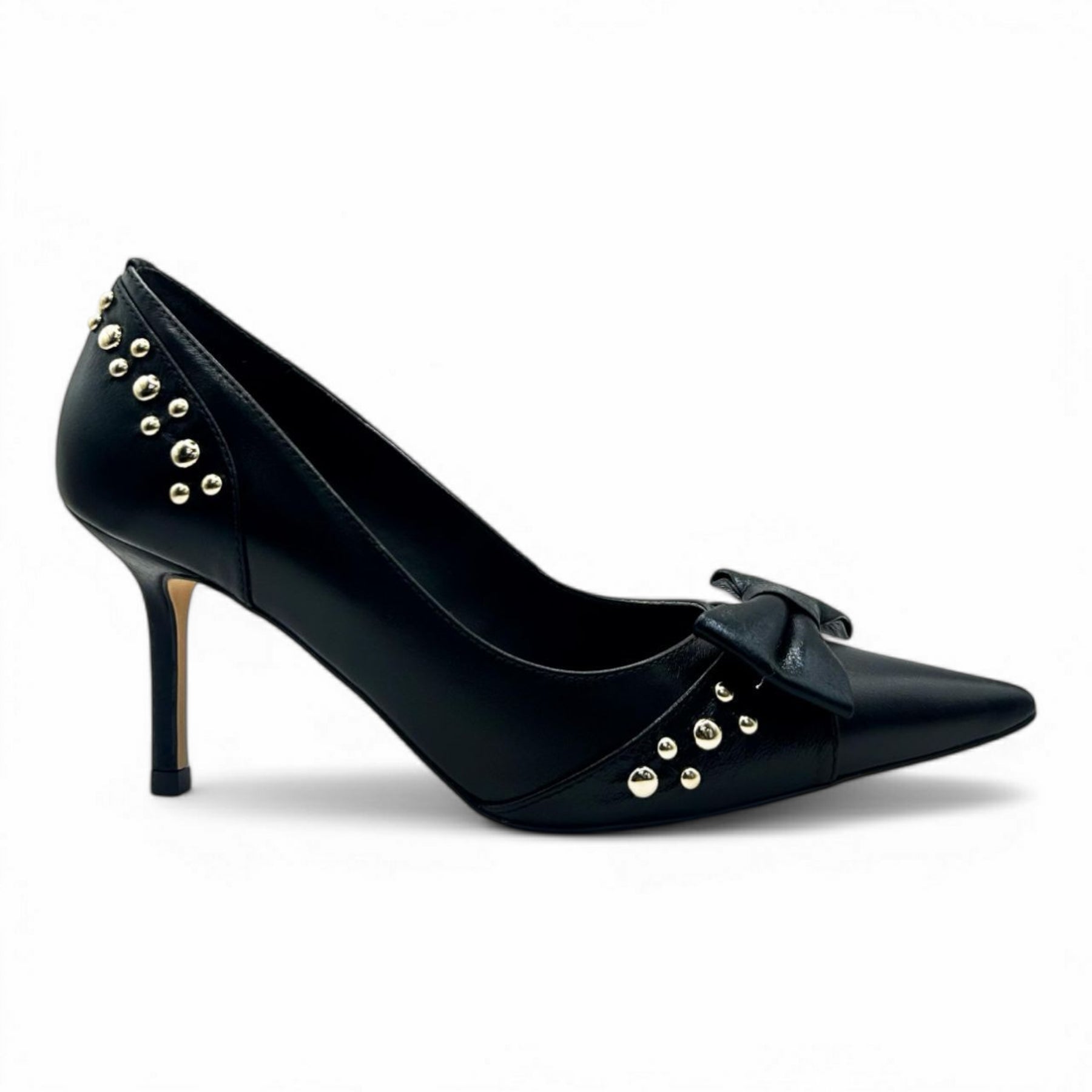 Scarpin Preto com Ilhós e Laço Lilian Soares