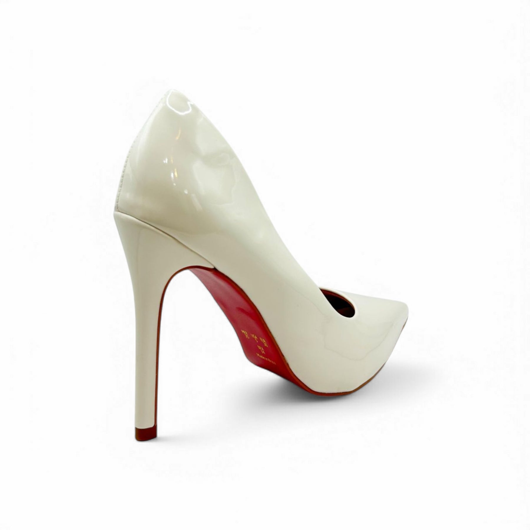 Scarpin Off White Verniz com Sola Vermelha Salto Alto - Lilian Soares