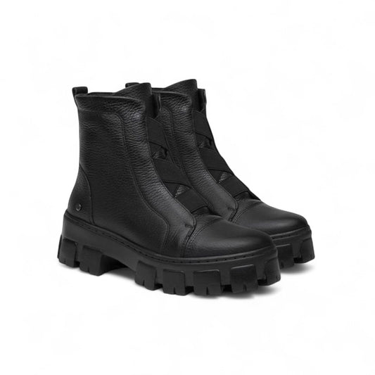 Coturno Preto - Lilian Soares