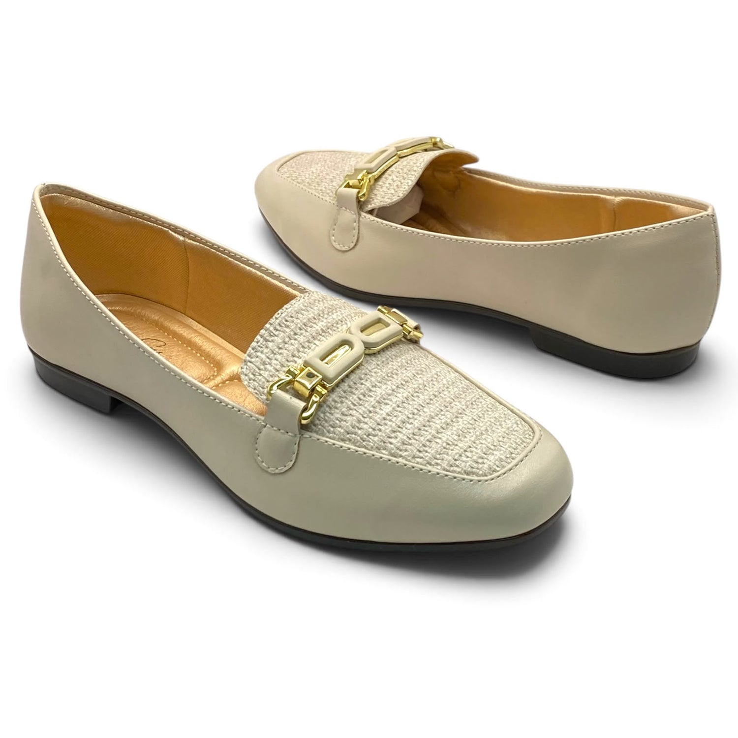 Sapatilha Mocassim Bico Quadrado Off White Textura Palha Lilian Soares