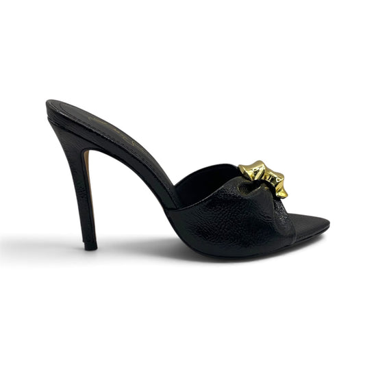 Tamanco Mule Preto Salto Fino Detalhe Dourado Lilian Soares