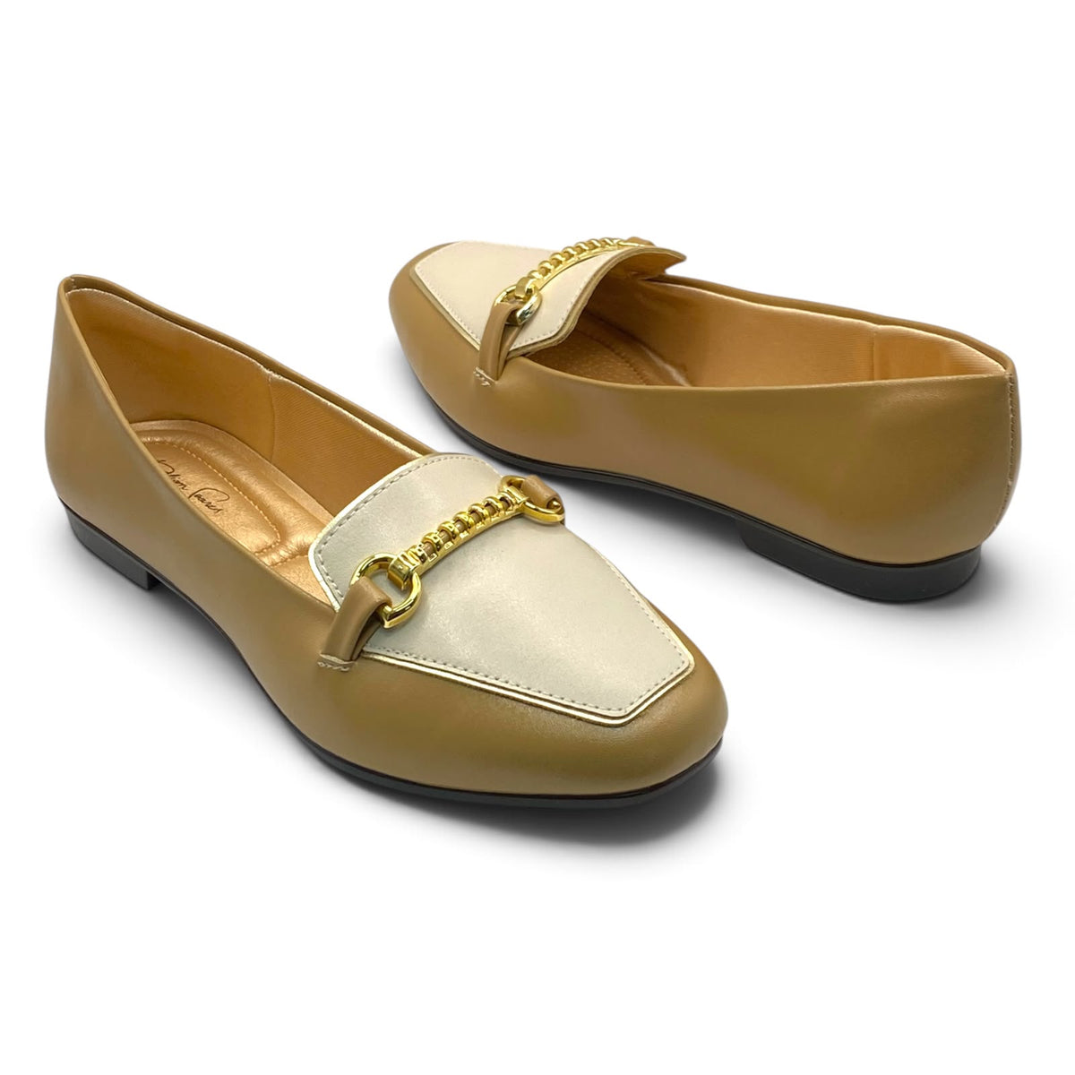 Sapatilha Mocassim Bicolor Caramelo e Off White com Fivela Corrente Dourada Lilian Soares